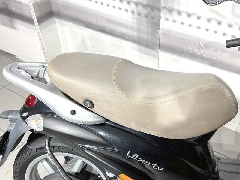 Piaggio Liberty 200 4T  (4)