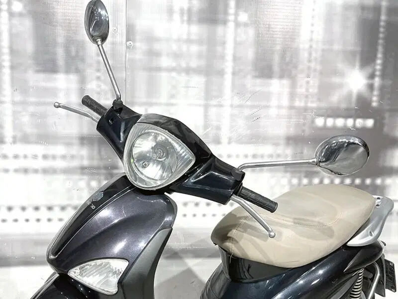 Piaggio Liberty 200 4T  (5)