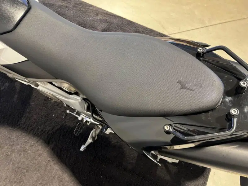Aprilia Dorsoduro 750 (2009 - 14) (5)