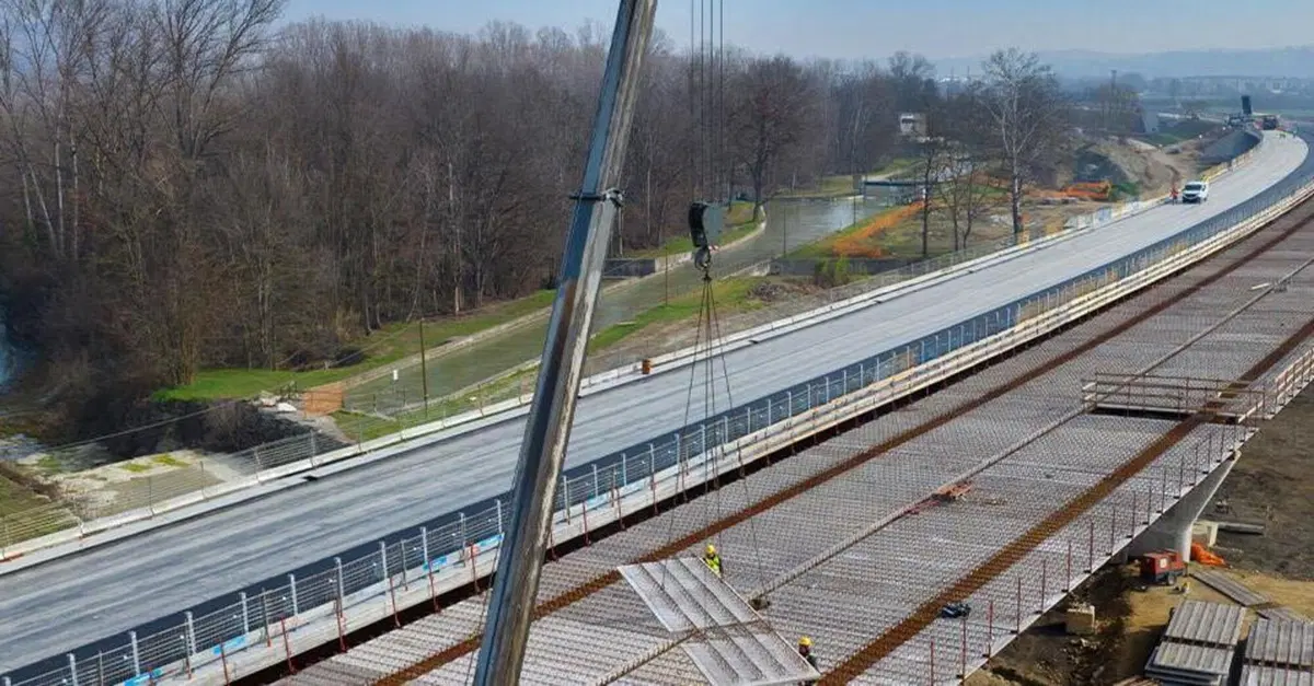 Dopo 34 anni di attesa apre la A33 Asti-Cuneo: un&rsquo;infrastruttura strategica per il Piemonte