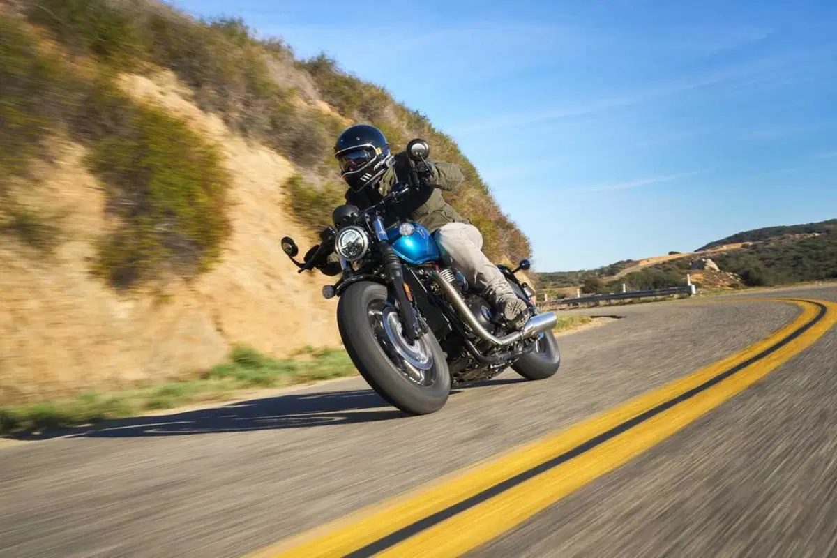 Triumph Bonneville Bobber e Speedmaster 1200 my 2026 foto dinamiche motoIT (62)