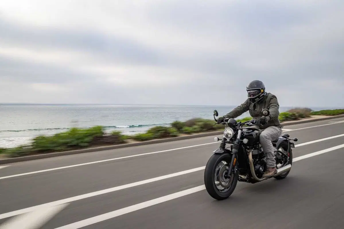 Triumph Bonneville Bobber e Speedmaster 1200 my 2026 foto dinamiche motoIT (75)
