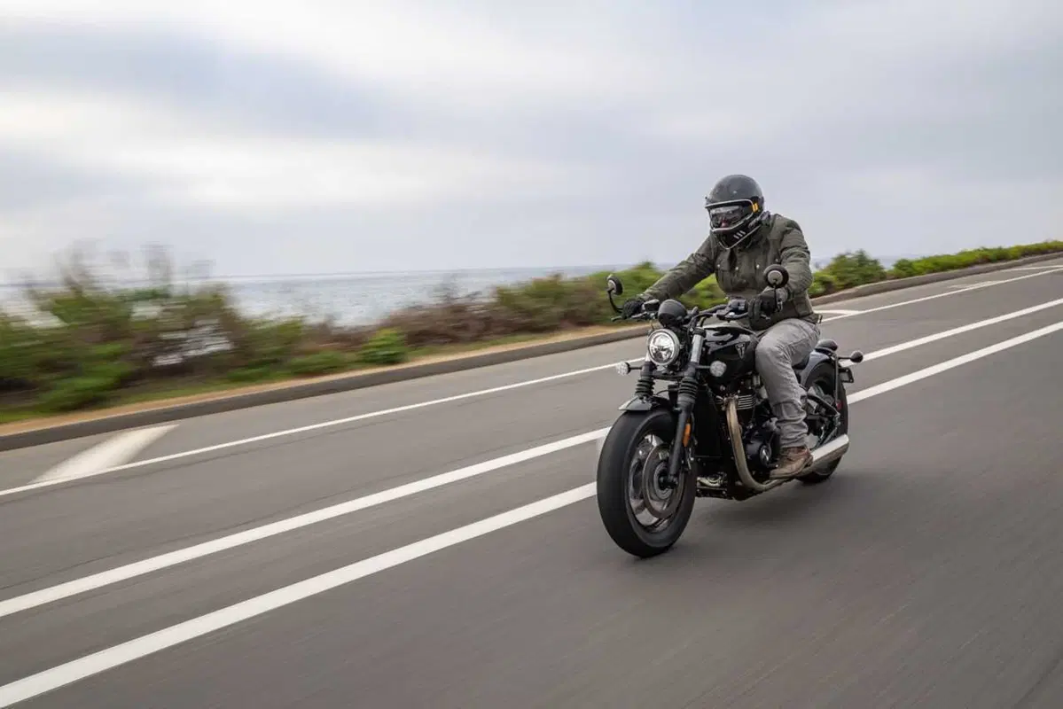 Triumph Bonneville Bobber e Speedmaster 1200 my 2026 foto dinamiche motoIT (77)