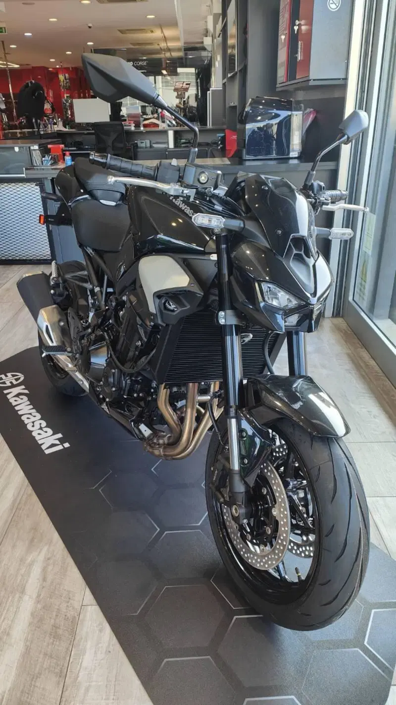 Kawasaki Z 900 A2 (2025 - 26) (10)