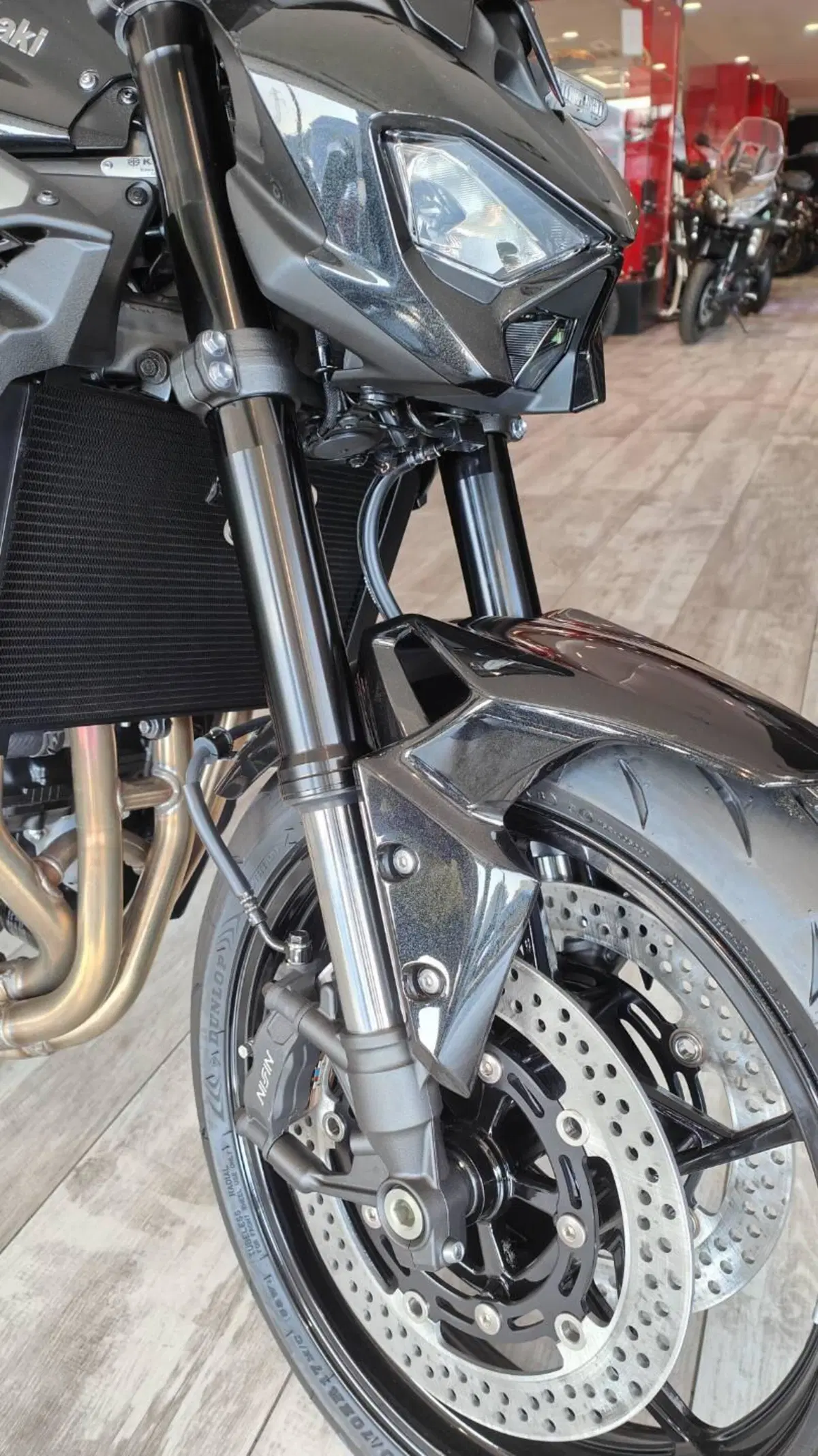 Kawasaki Z 900 A2 (2025 - 26) (11)