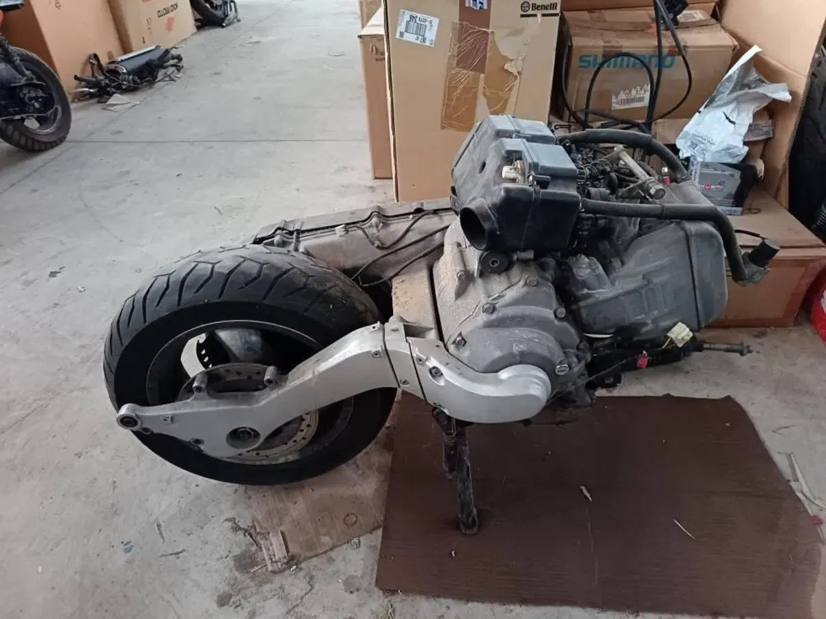 MOTORE SILVER WING 600 Honda (2)