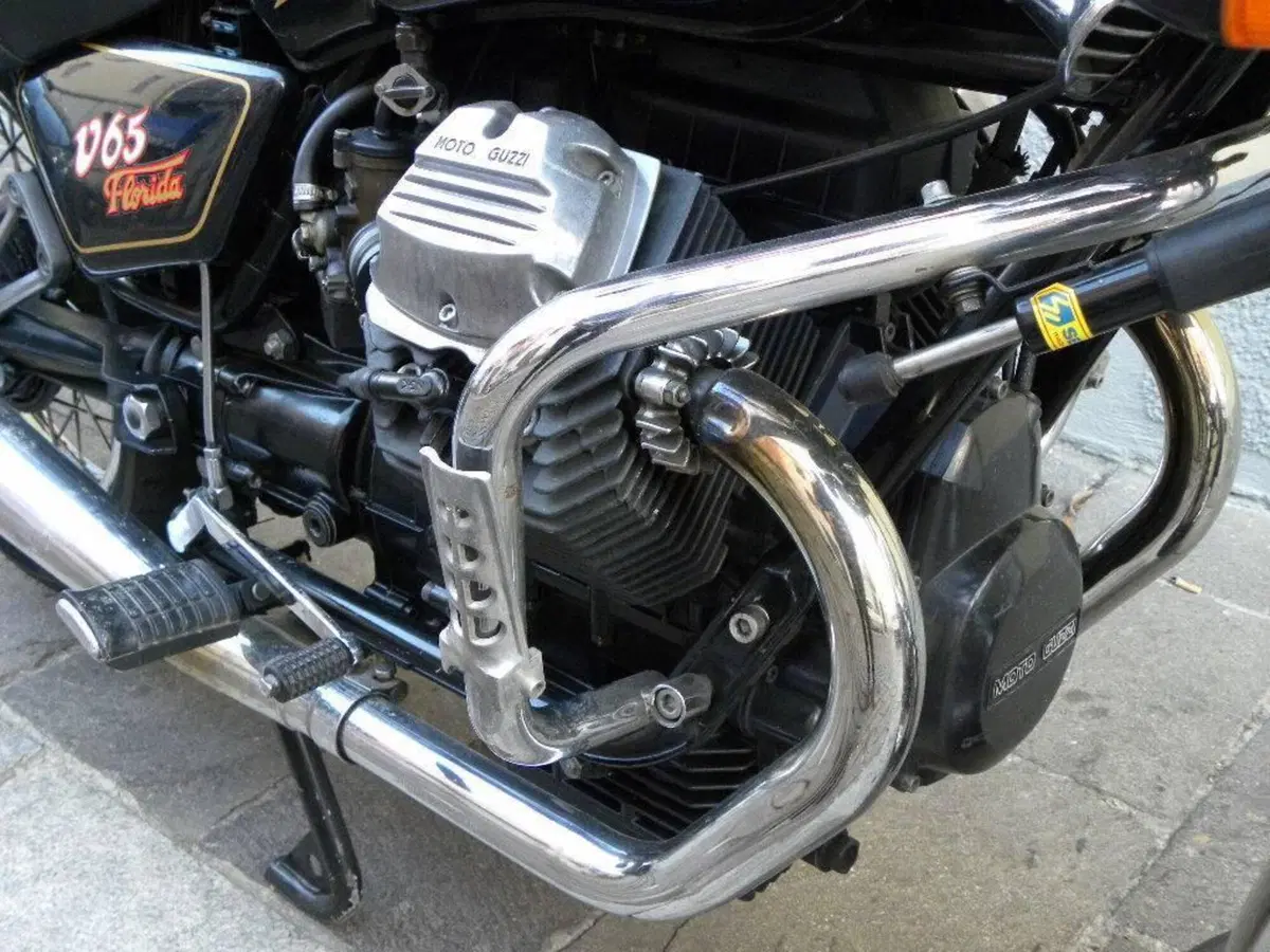 Moto Guzzi V65 Florida (4)
