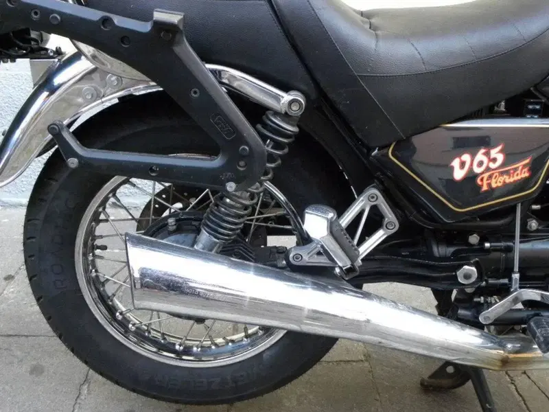 Moto Guzzi V65 Florida (6)