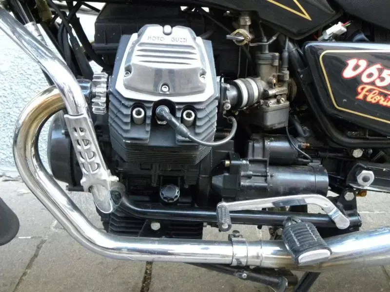 Moto Guzzi V65 Florida (8)