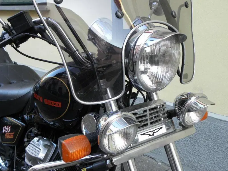 Moto Guzzi V65 Florida (13)