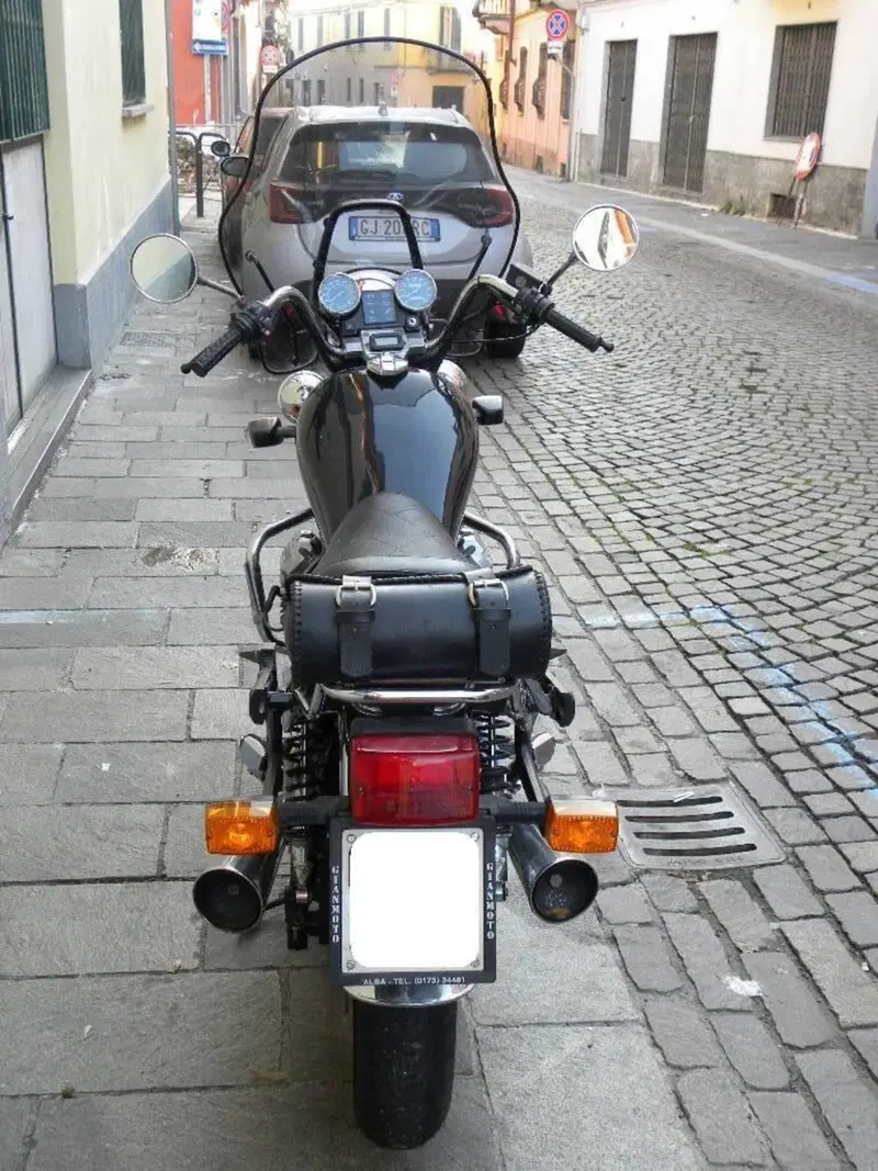 Moto Guzzi V65 Florida (15)