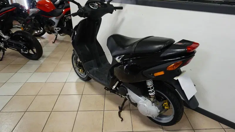 Piaggio NRG 50 Power DD (2004 - 17) (2)