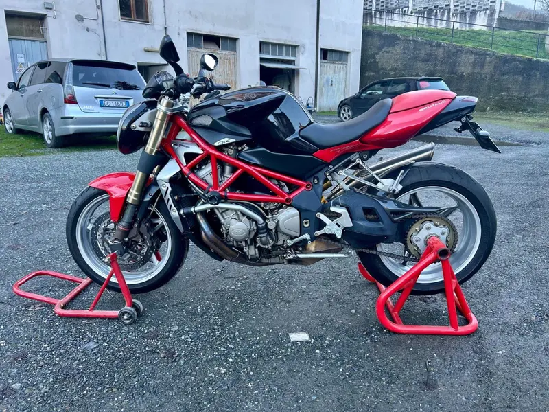 MV Agusta Brutale 910 S (2005 - 11)