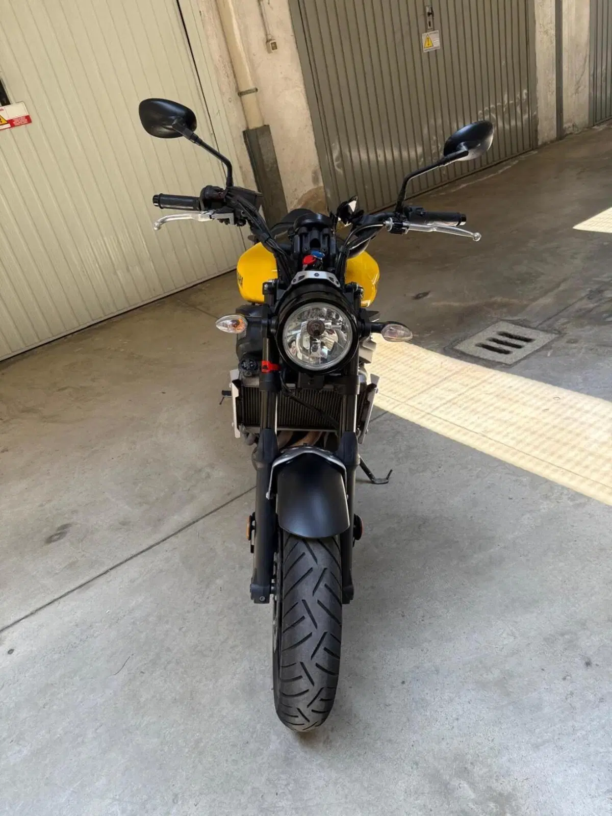 Yamaha XSR 700 ABS 60th Anniversary (2016 - 18) (4)