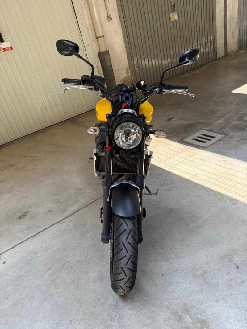 Yamaha XSR 700 ABS 60th Anniversary (2016 - 18) (4)