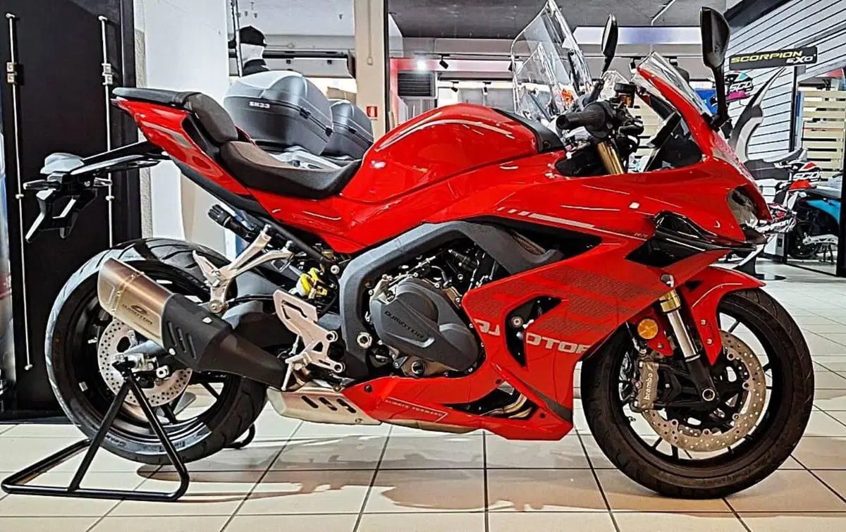 QJ Motor SRK 800 RR (2025 - 26)