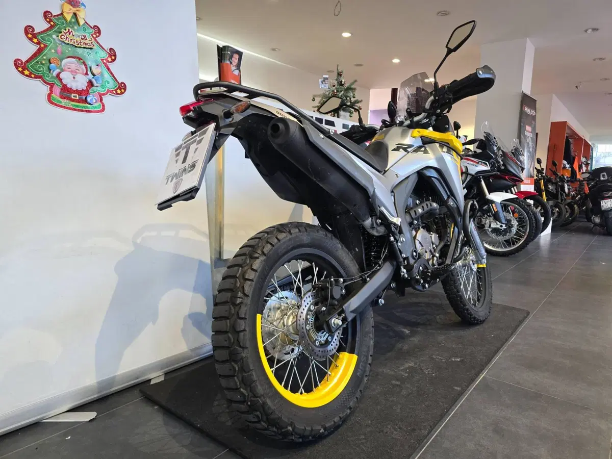 Voge Valico 300 Rally (2022 - 26) (8)