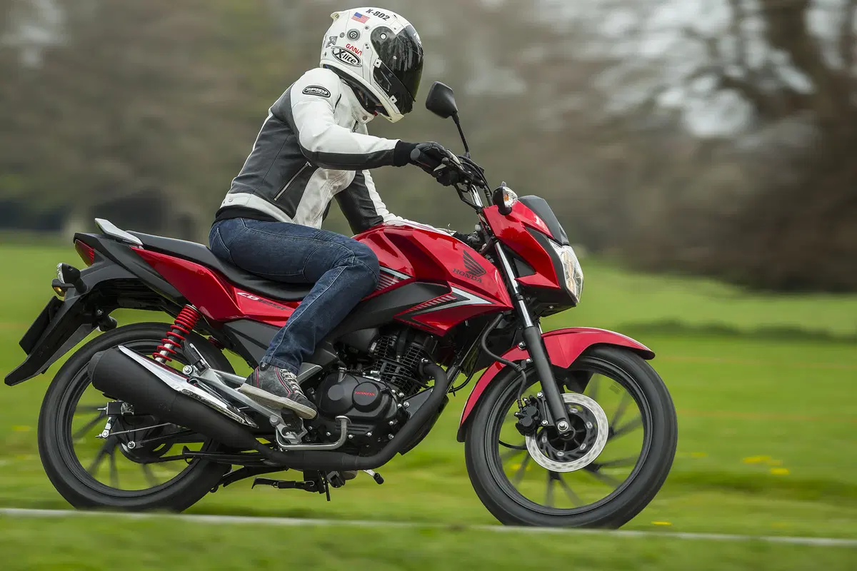 Honda CB125F (6)
