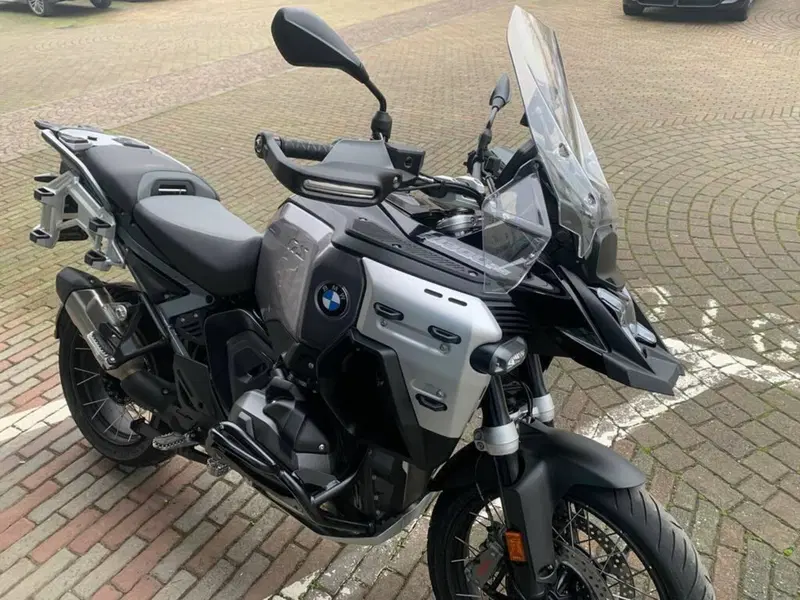 Bmw R 1300 GS Adventure Triple Black (2025 - 26) (10)