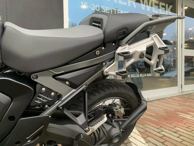 Bmw R 1300 GS Adventure Triple Black (2025 - 26) (9)