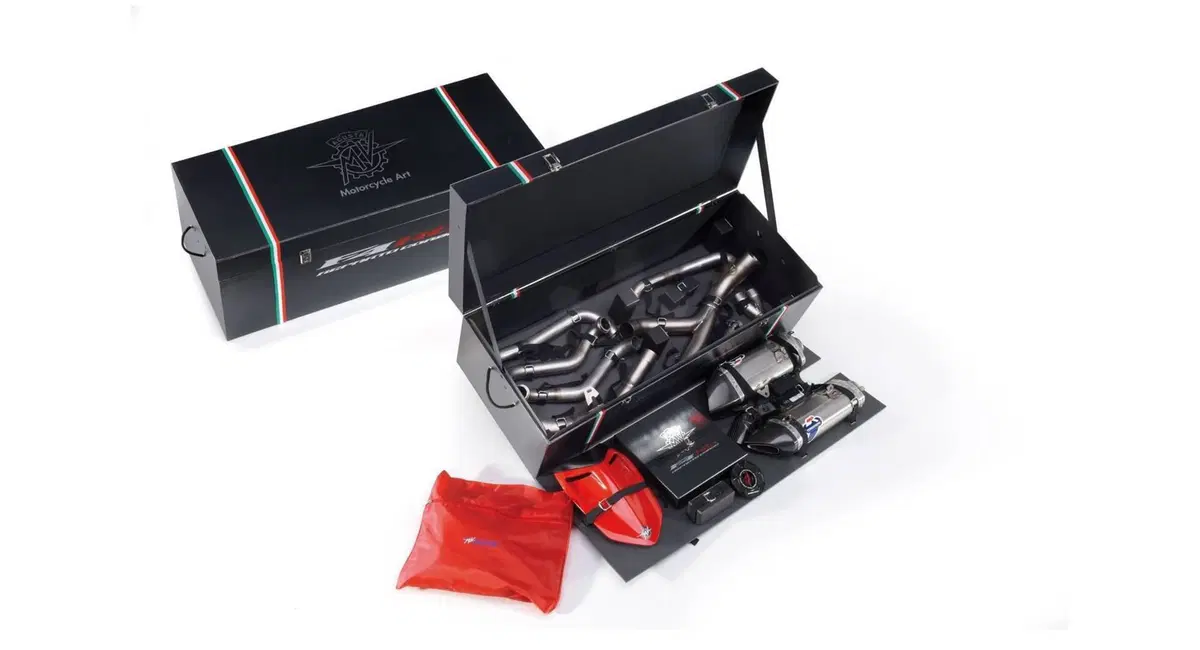 MV Agusta F4 1000 RC ABS (2015 - 17) (16)