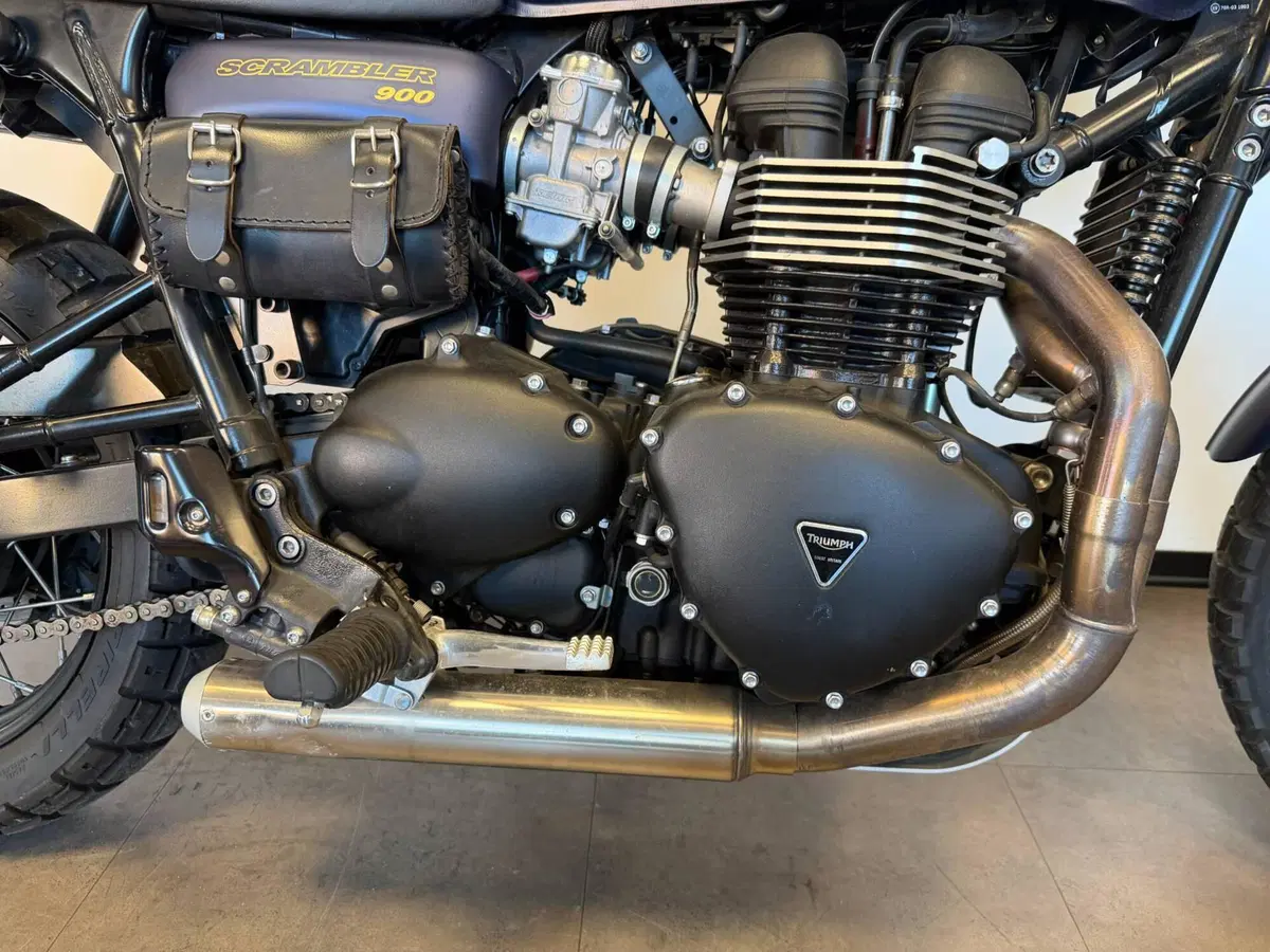 Triumph Scrambler (2006 - 17) (4)