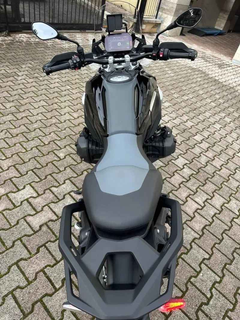 Bmw R 1300 GS Triple Black (2023 - 26) (5)