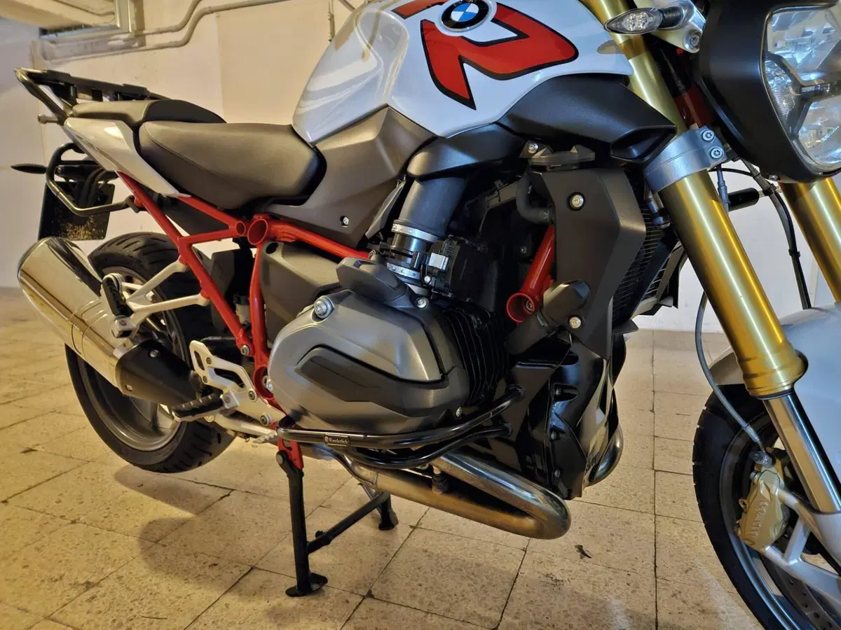 Bmw R 1200 R (2015 - 16) (7)