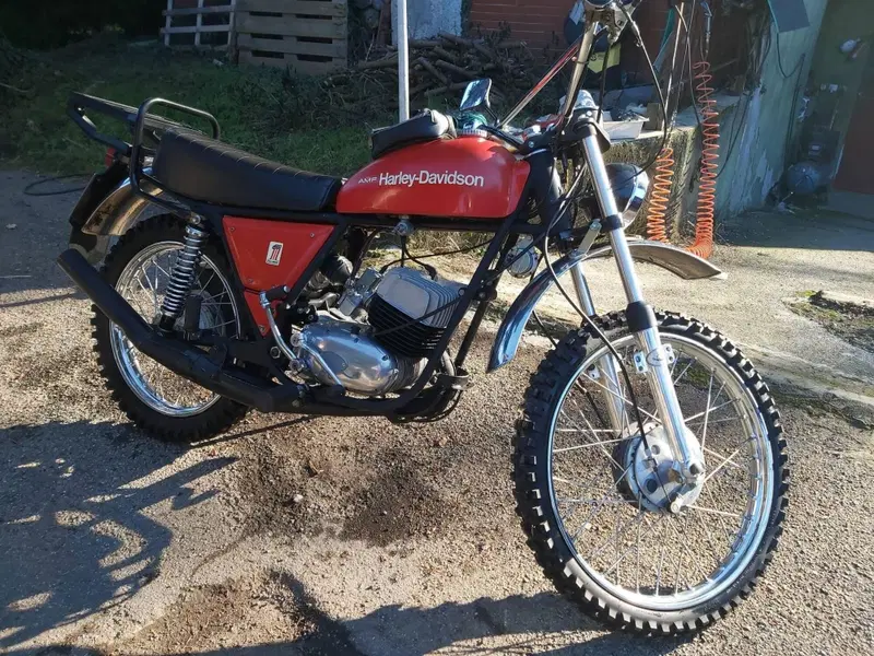 Aermacchi Harley-Davidson 125R scrambler