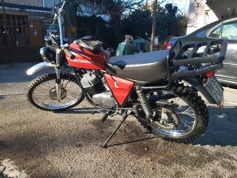 Aermacchi Harley-Davidson 125R scrambler (3)