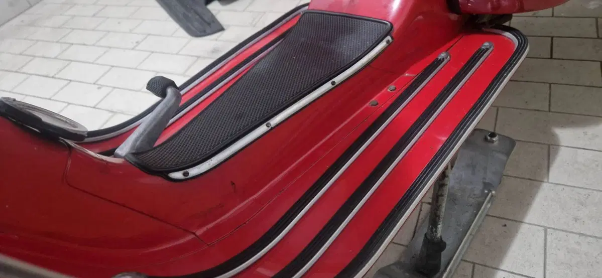 Piaggio Vespa sprint veloce  (13)