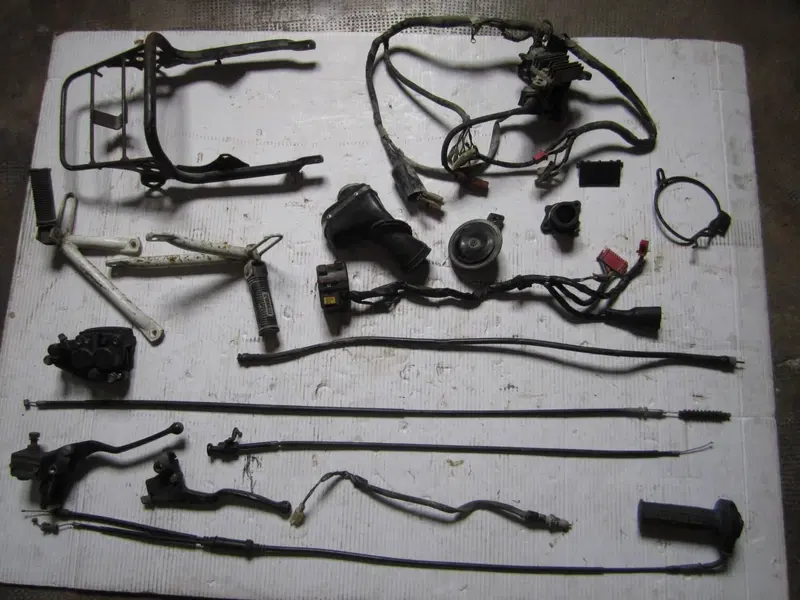 Honda XL 200 R (3)