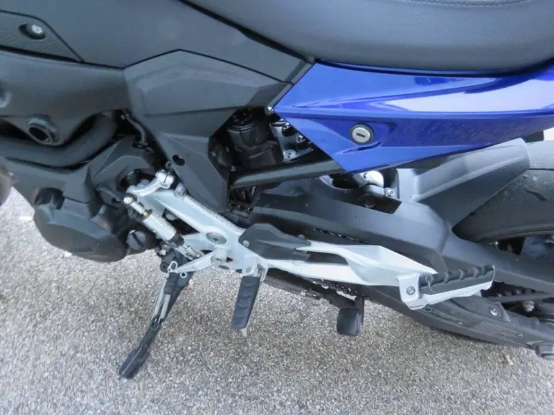 Bmw F 900 R (2021 - 24) (13)