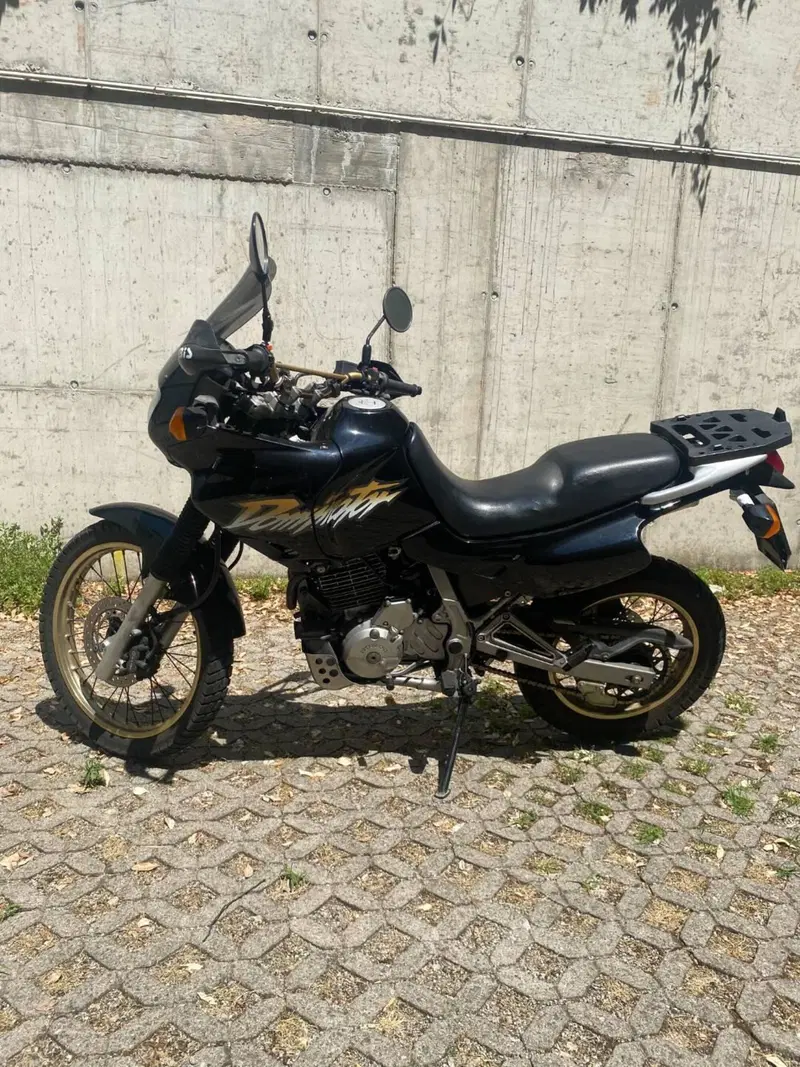 Honda NX 650 Dominator (1996 - 02)