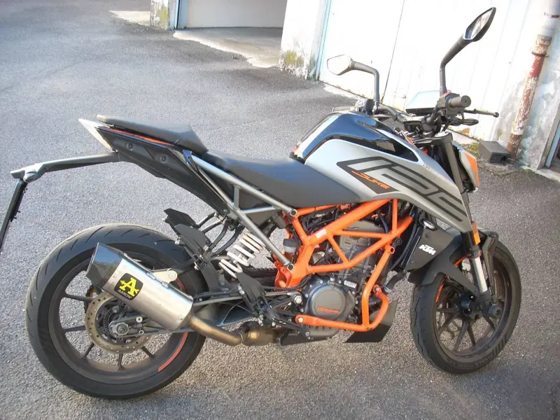 KTM 125 Duke (2021 - 23) (6)