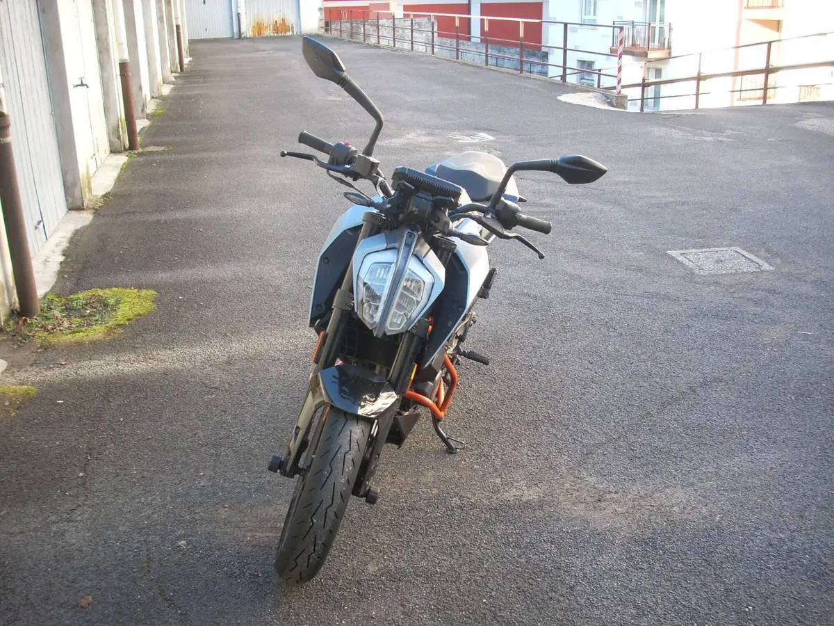 KTM 125 Duke (2021 - 23) (8)