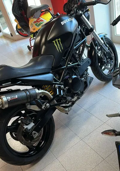 Ducati Monster 695 (2006 - 08) usata