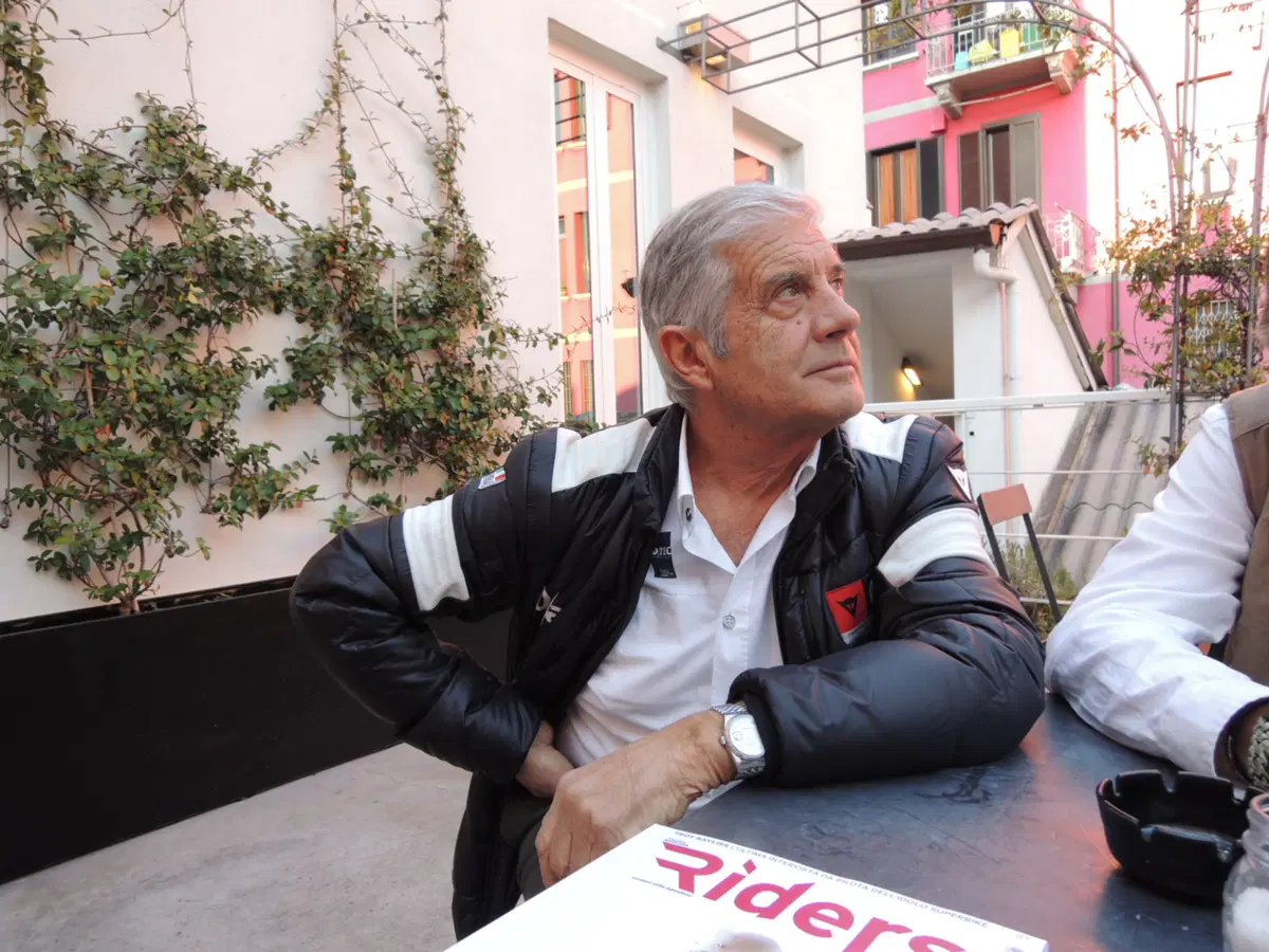 Agostini e Lucchinelli con Dainese per presentare il Webisode #5 Old Dogs (14)