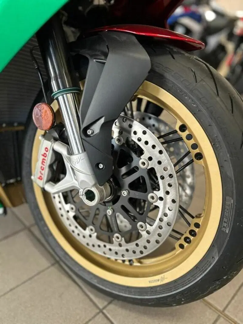 MV Agusta Superveloce 800 S (2021 - 25) (8)