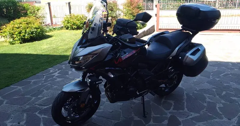 Kawasaki Versys 650 Grand Tourer (2021)
