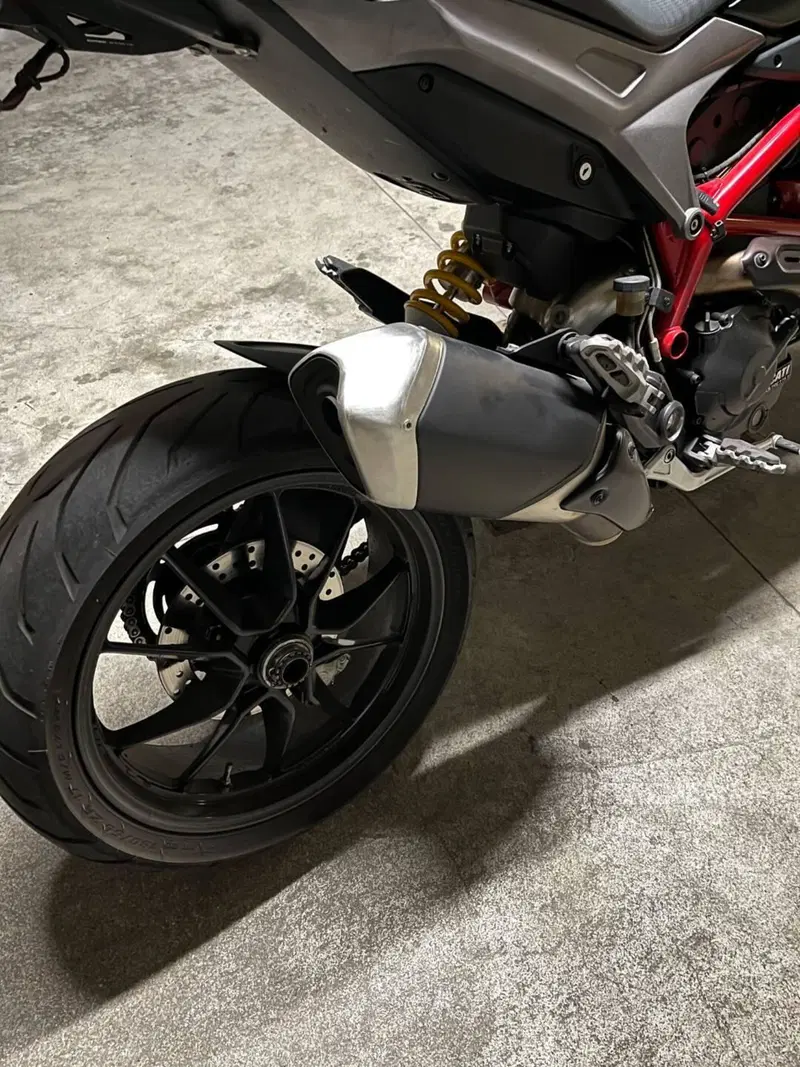 Ducati Hypermotard 821 (2013 - 15) (2)