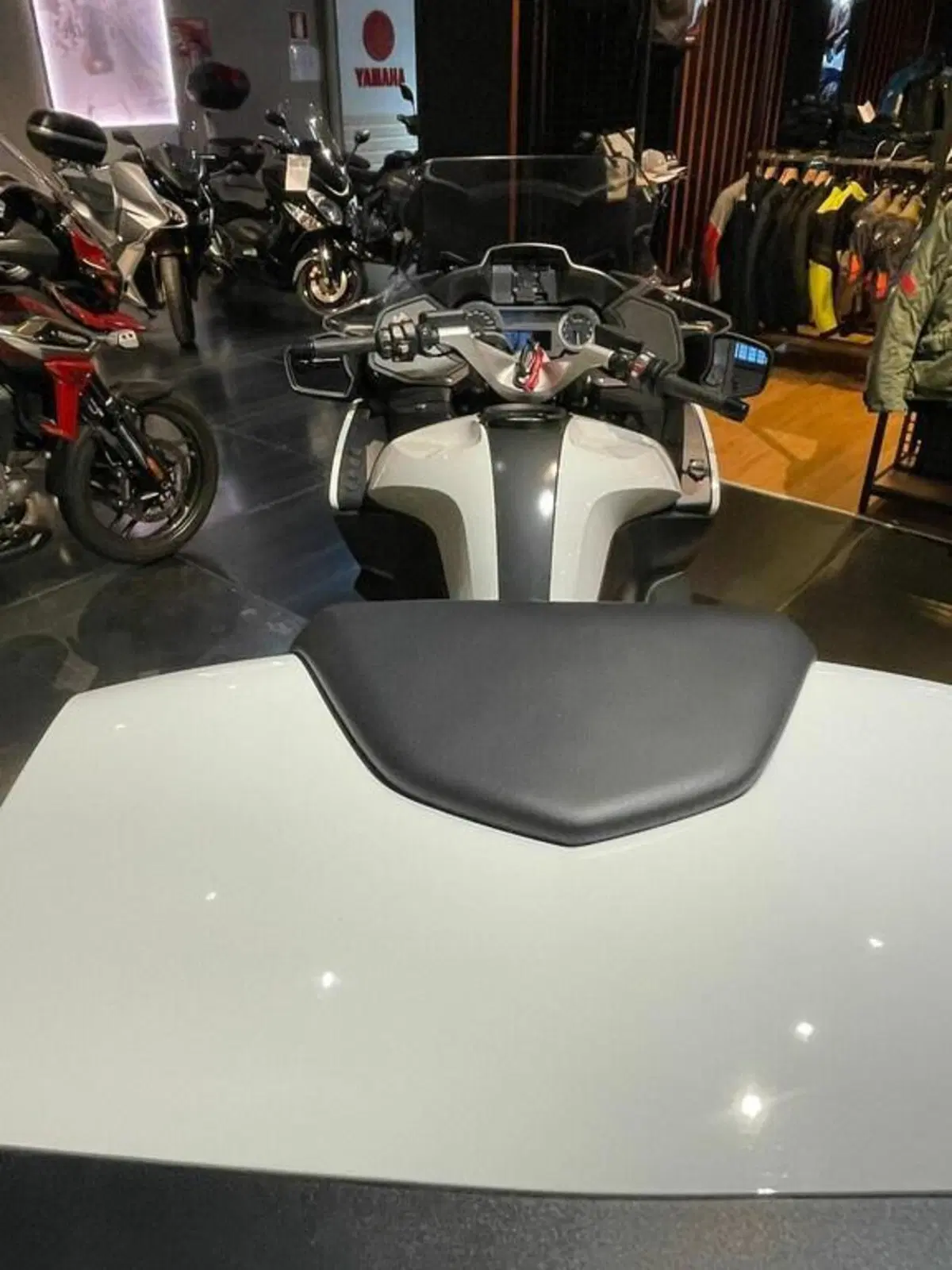 Bmw R 1200 RT (2017 - 18) (3)