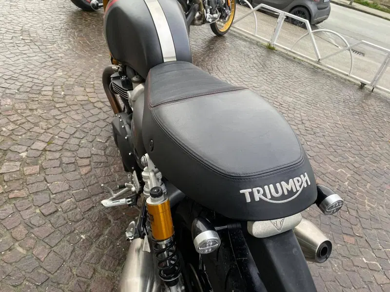 Triumph Thruxton RS (2020 - 25) (8)