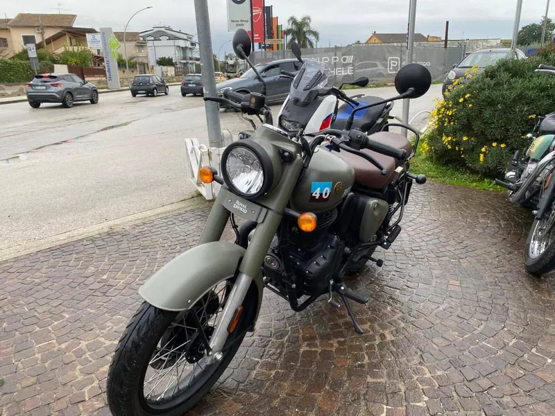 Royal Enfield Classic 350 (2021 - 26) (4)