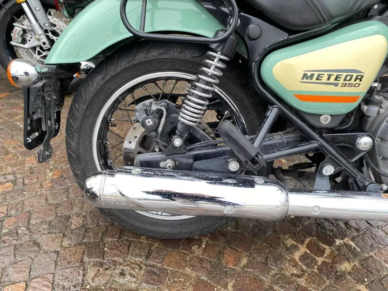 Royal Enfield Meteor 350 Aurora (2024 - 26) (8)