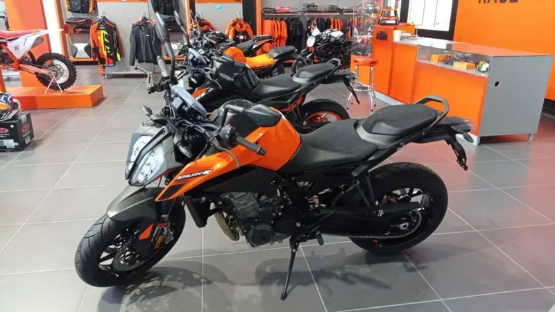 KTM 790 Duke (2025 - 26) (2)