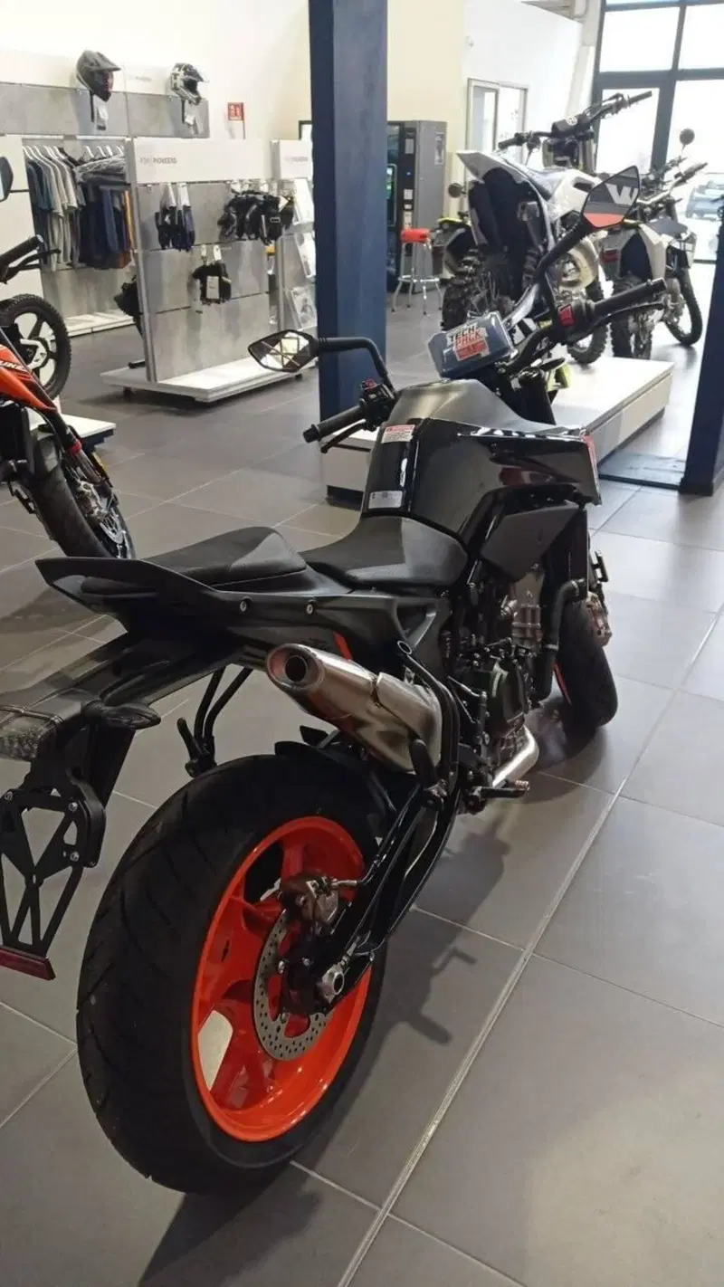 KTM 790 Duke (2025 - 26) (4)