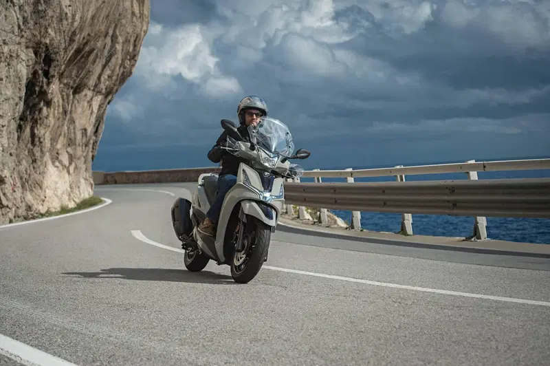 Kymco Agility 350i NN R16 (2023 - 26) (4)