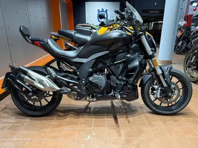 Benelli 502 C (2019 - 20) usata