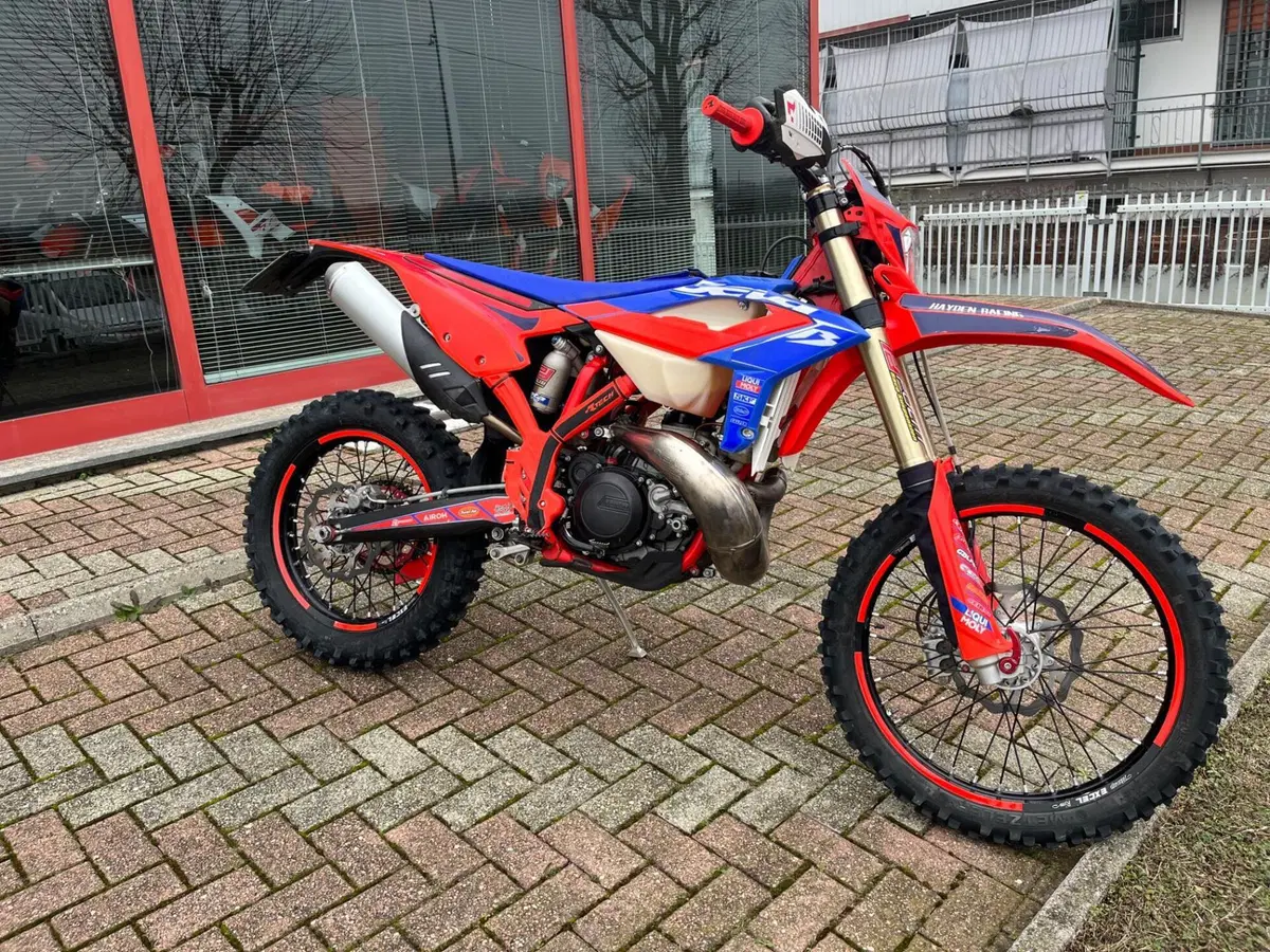 Betamotor RR 300 2T Enduro Racing (2023) (2)